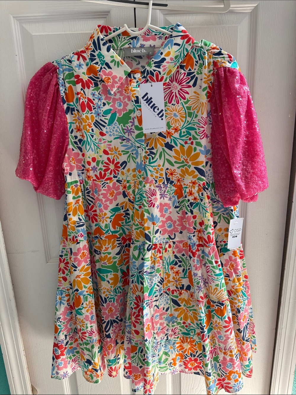 BLUE b. Collection Gorgeous Floral Dress with Sequin Sleeves . NEW WITH TAGS !!